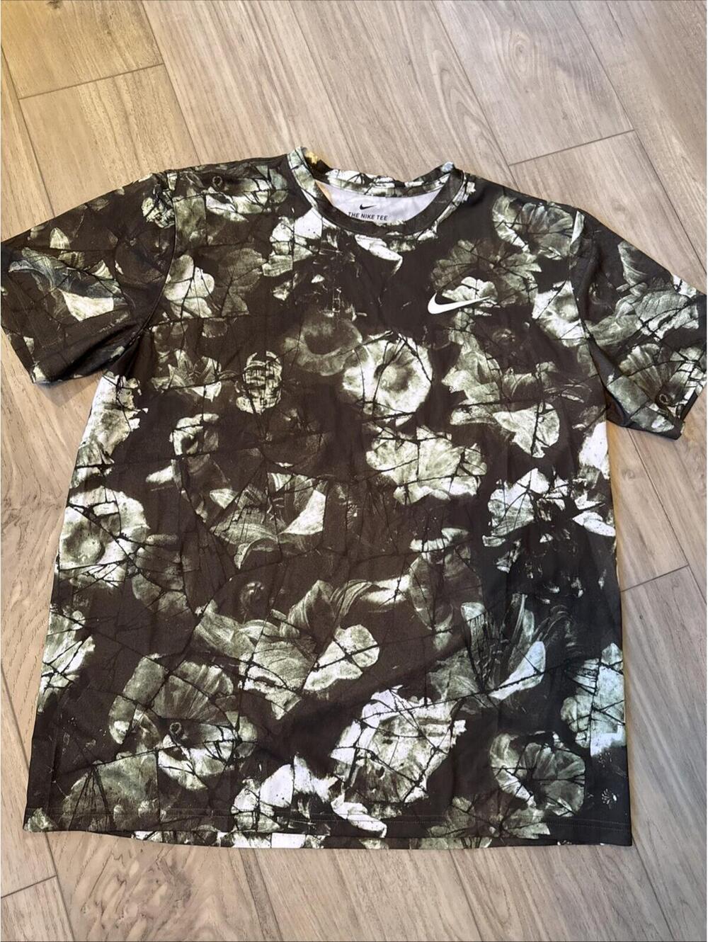 Nike Dri-Fit Training Camo Tee Men's XL Green Polyester DR7545-222 Nike Tee